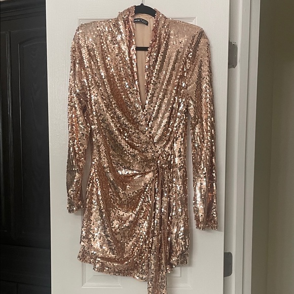 SHEIN Dresses & Skirts - SHEIN Rose Gold Sequin Blazer/mini dress